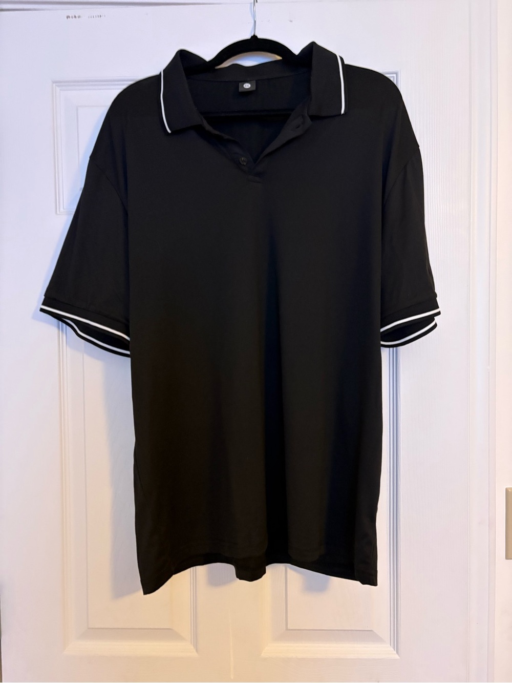 Source Unknown Black Polo with White Piping